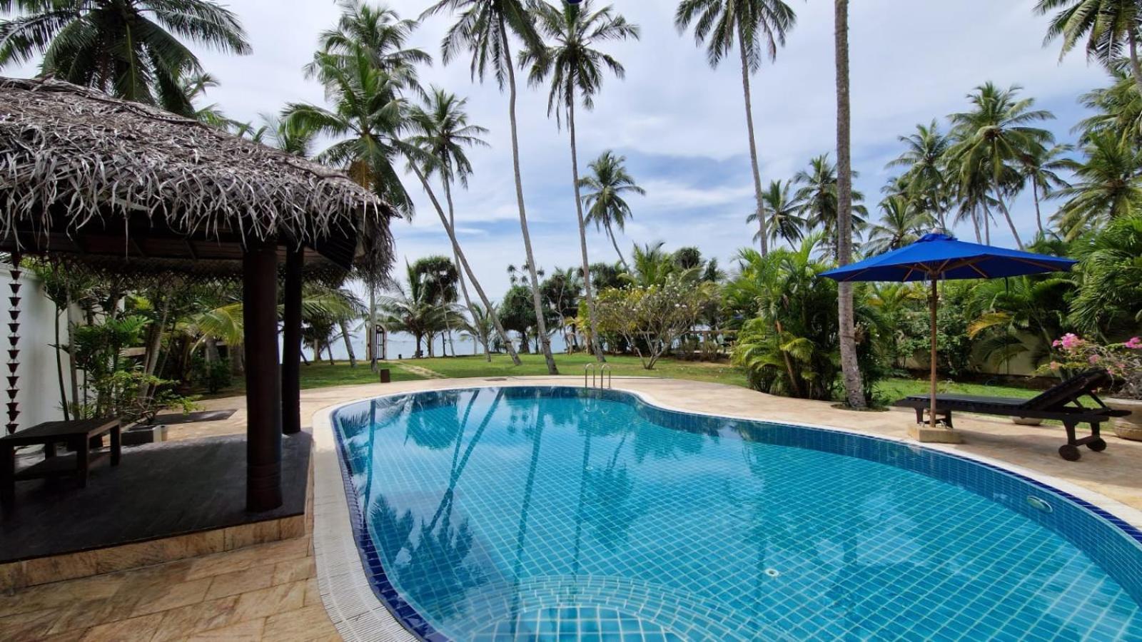 Lanka Beach Grand Villa Rekawa Extérieur photo