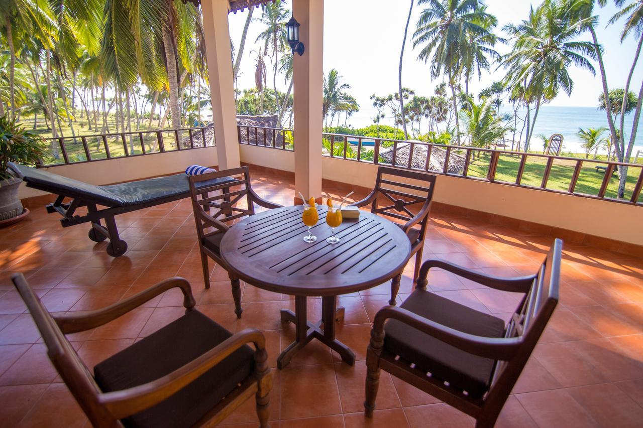Lanka Beach Grand Villa Rekawa Extérieur photo