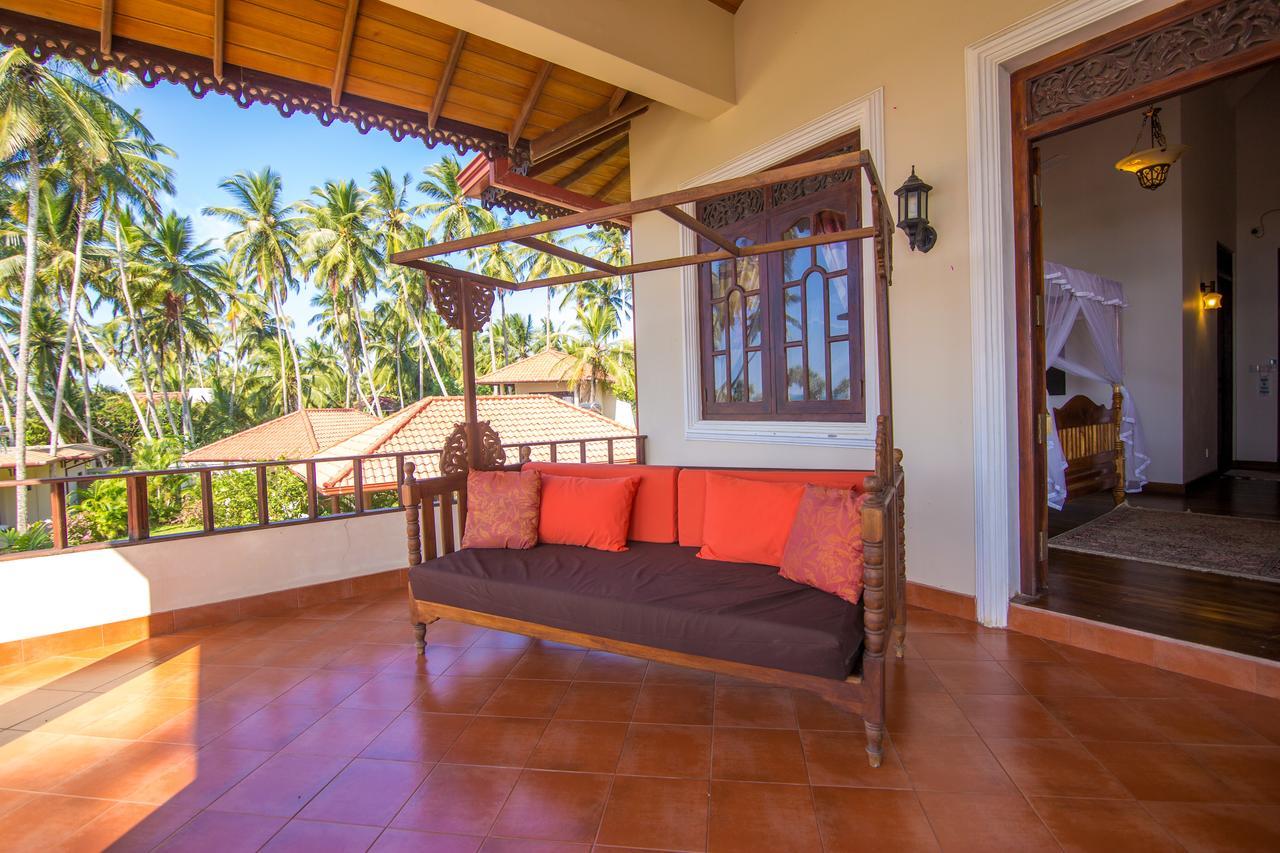 Lanka Beach Grand Villa Rekawa Extérieur photo